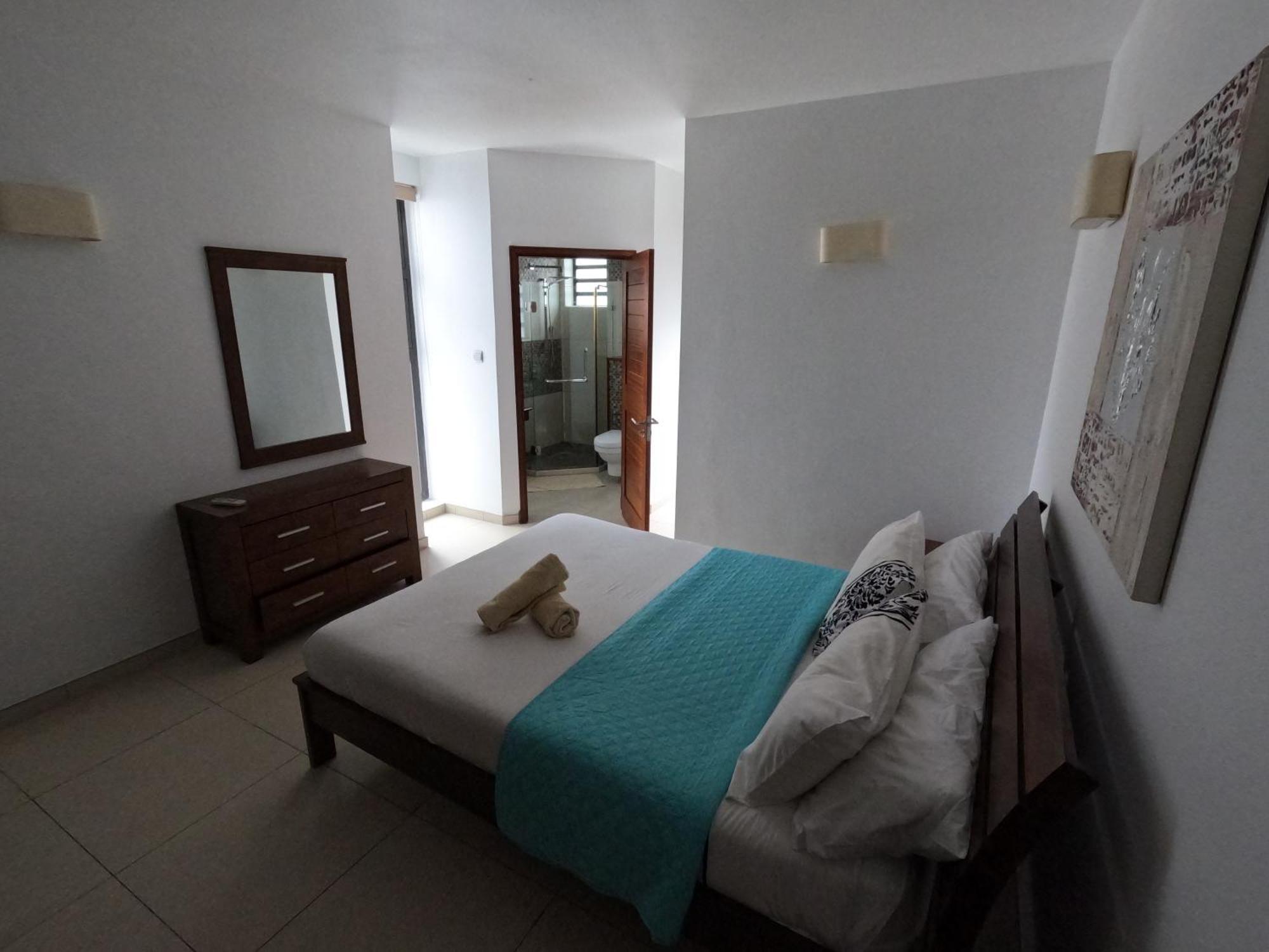 Olana Blue - Beachfront Apartment Rivière Noire Εξωτερικό φωτογραφία